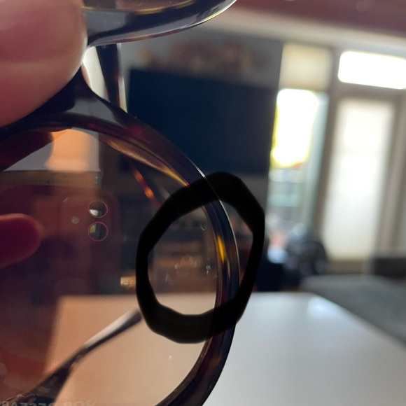 Tory Burch Butterfly Tortoise Brown Gradient Lens Sunglasses with Case- FLAWED - Picture 9 of 9